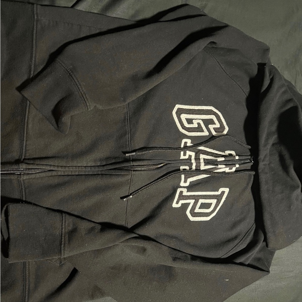 Black gap zip up hoodie size M